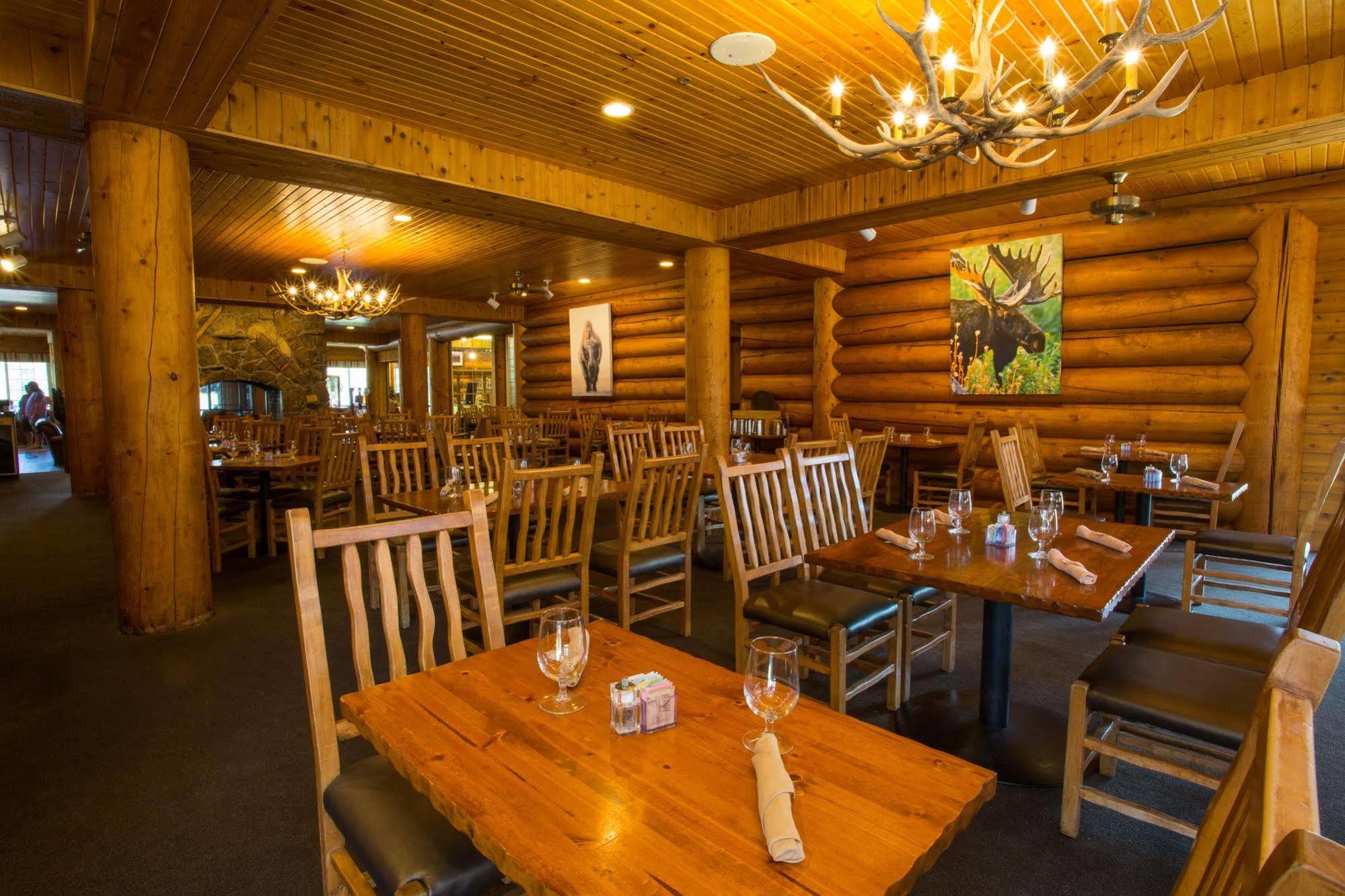Headwaters Lodge & Cabins At Flagg Ranch Moran Buitenkant foto