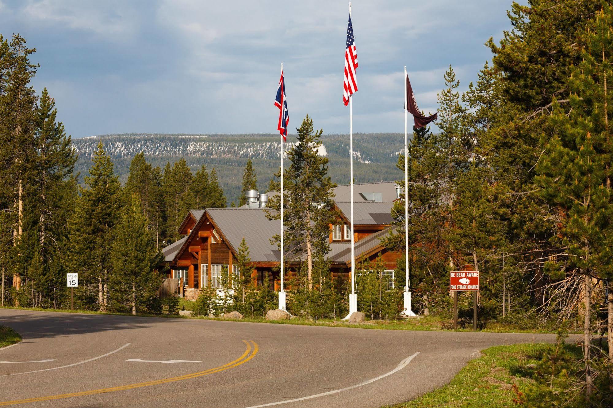 Headwaters Lodge & Cabins At Flagg Ranch Moran Buitenkant foto