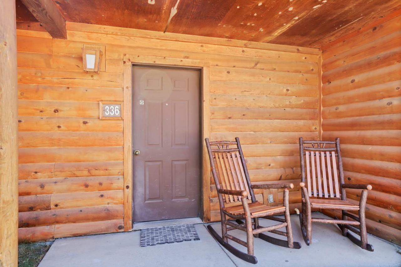 Headwaters Lodge & Cabins At Flagg Ranch Moran Buitenkant foto